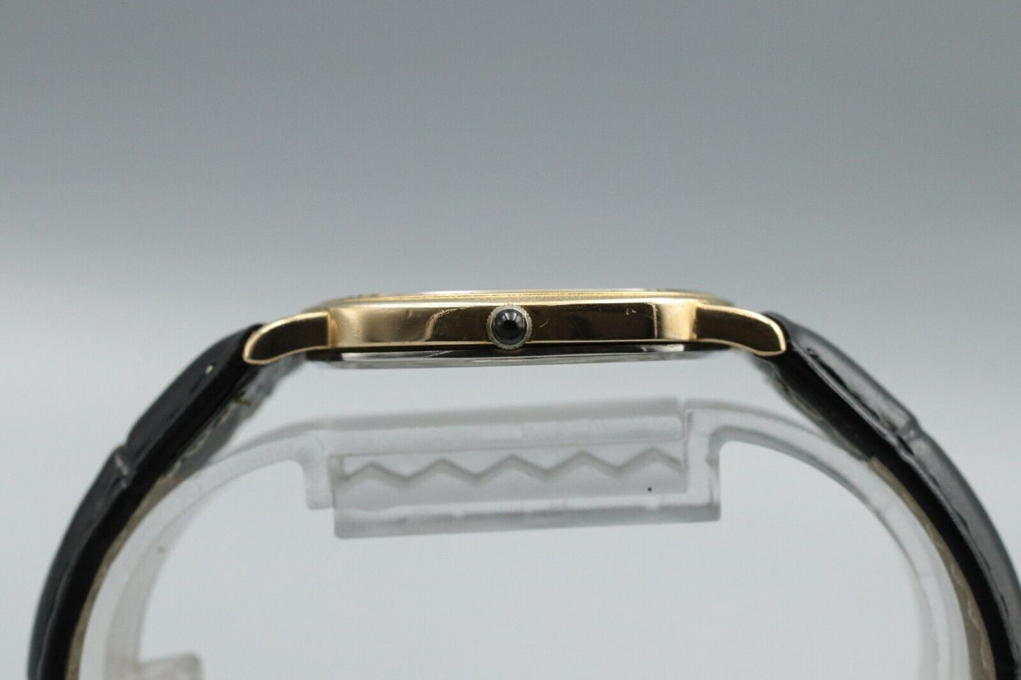 **NEAR MINT** Vintage SEIKO Dolce 6020-5630 Quartz Gold Dial Octagon Mens Watch
