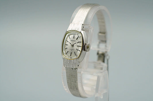 *N MINT* Vintage 1973 SEIKO 11-3360 Hand Winding Silver Dial 15 mm Women Watch