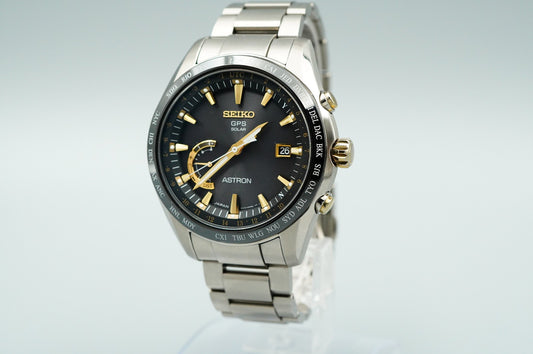 *NEAR MINT* SEIKO ASTRON SBXB087 8X22-0AG0-2 Solar Black Dial 46mm Mens Watch