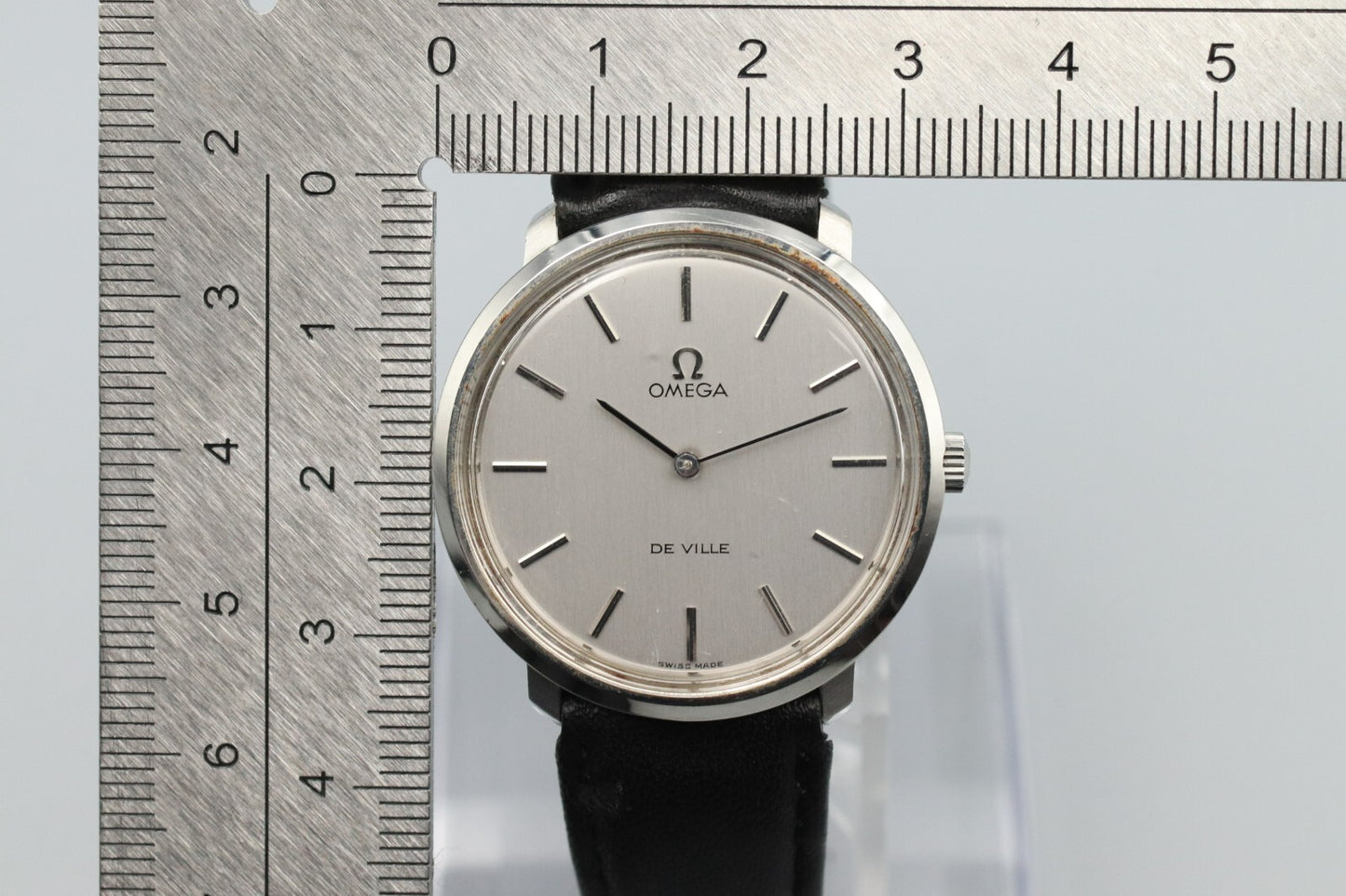 *N MINT* Vintage OMEGA De Ville TOOL 104 Manual Winding Silver Dial Mens Watch