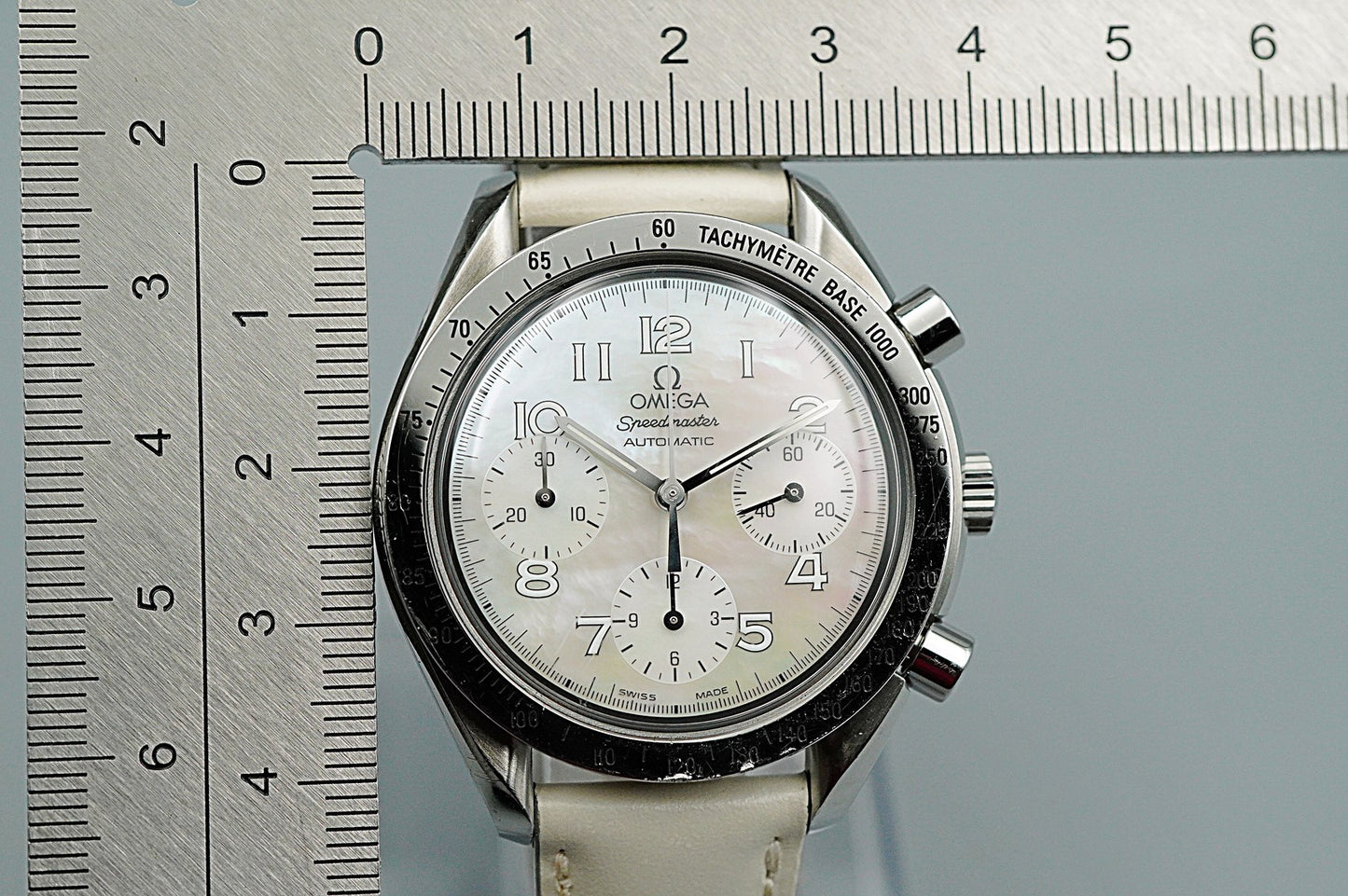N MINT Vintage 1998 OMEGA Speedmaster 3802.70.56 Automatic White 40mm Mens Watch
