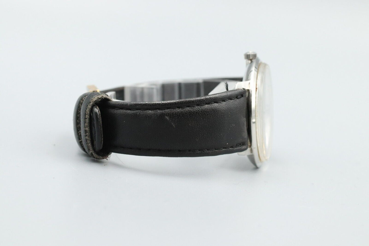 *N MINT* Vintage OMEGA De Ville TOOL 104 Manual Winding Silver Dial Mens Watch