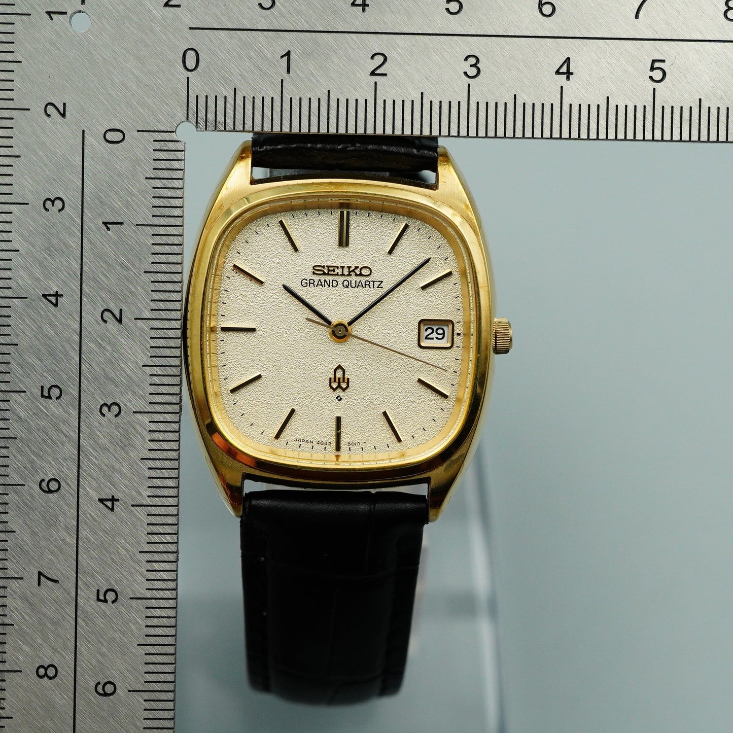 *Exc+5* Vintage 1975 SEIKO GRAND 4842-5011 Quartz Gold Square 34mm Mens Watch