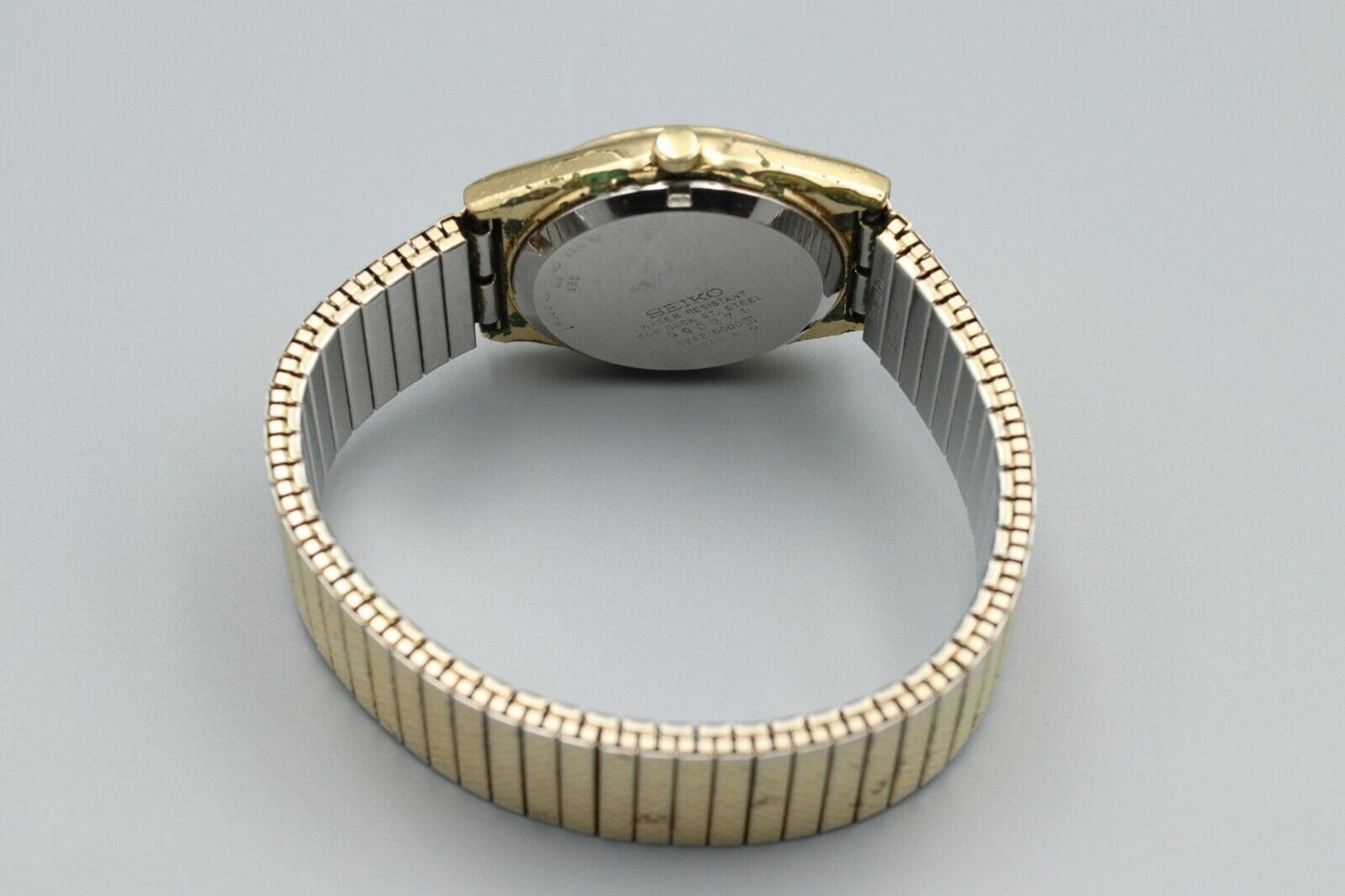 *Exc+4* Vintage SEIKO LOAD Quartz 8242-6000 Silver Dial Round Date Mens Watch