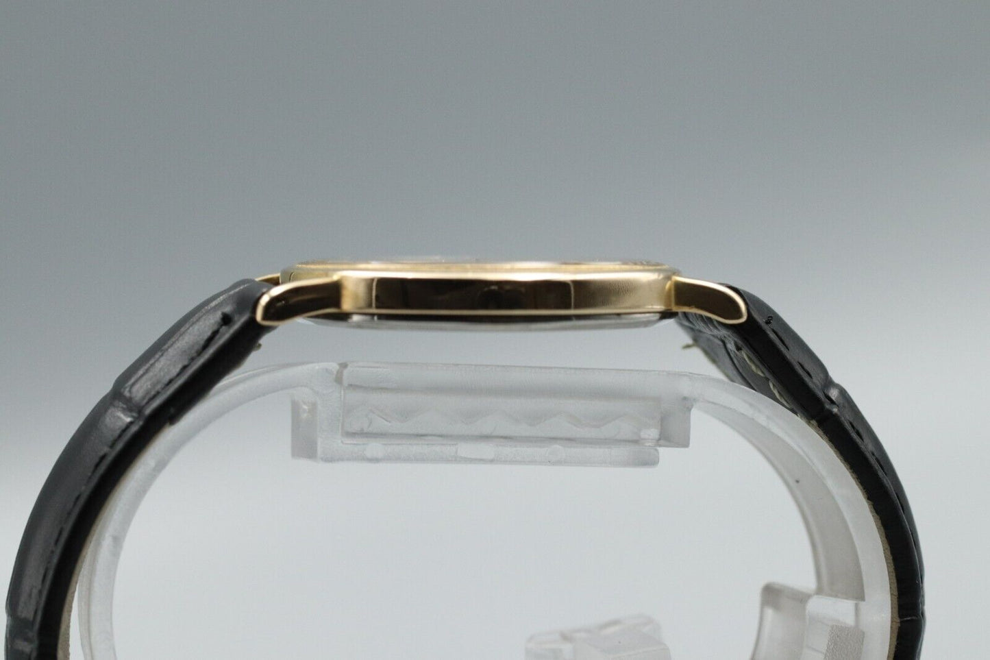 **NEAR MINT** Vintage SEIKO Dolce 6020-5630 Quartz Gold Dial Octagon Mens Watch