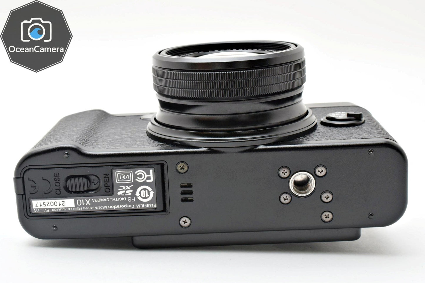 *MINT* Fujifilm X10 12MP Digital Camera 7.1-28.4mm 4x Zoom F2.0-2.8 Lens JAPAN