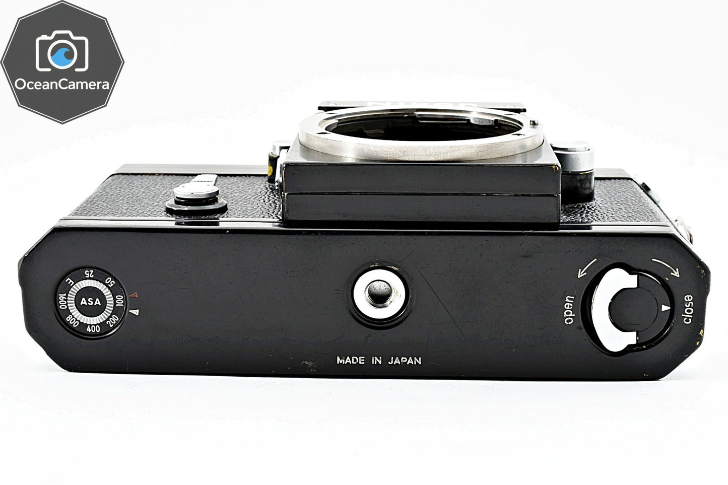 SN706xxxx *Exc+5* Nikon F Eye Level Black 35mm SLR Film Camera Body From JAPAN
