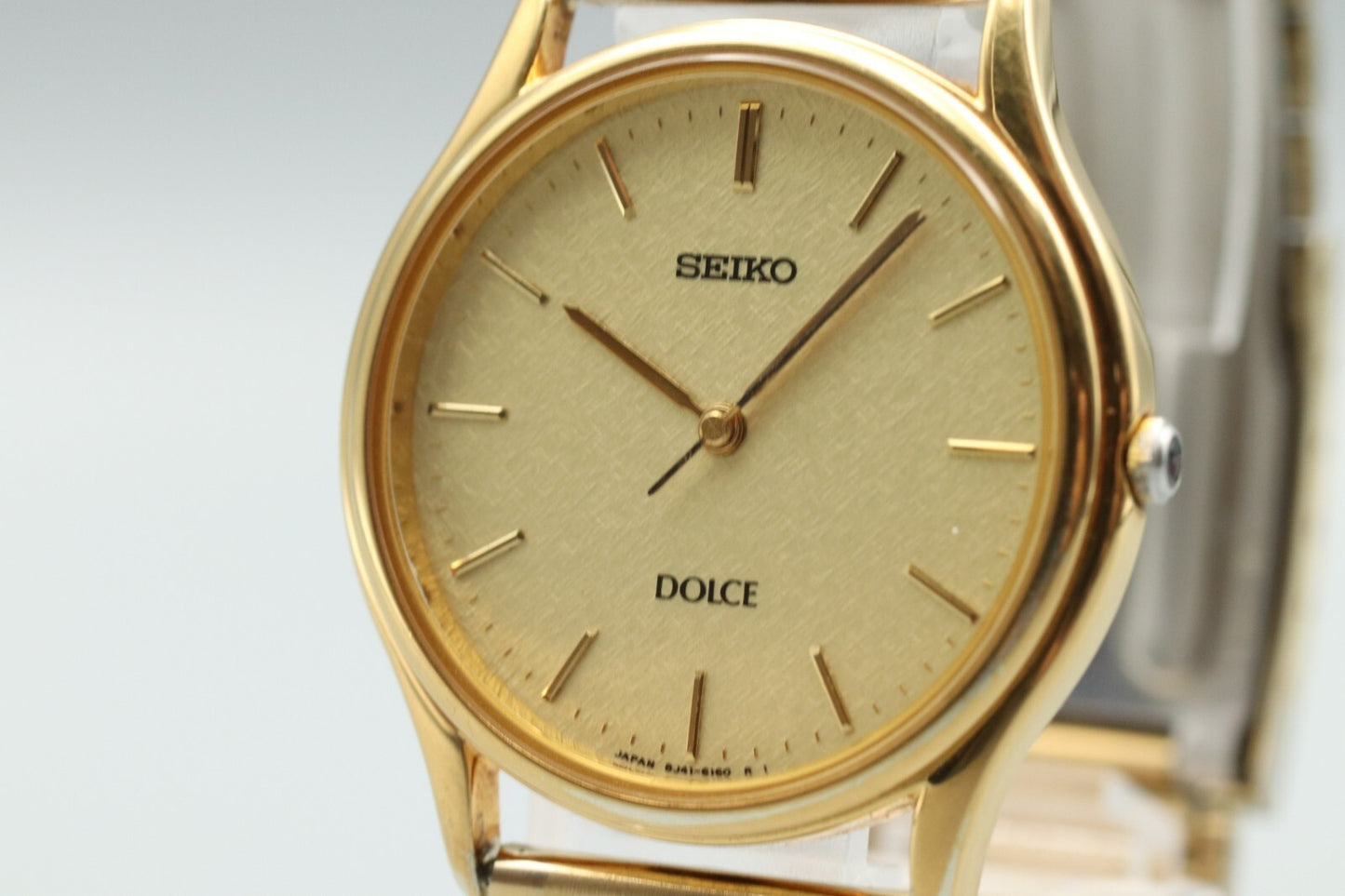 *MINT* Vintage SEIKO Dolce 8J41-6100 Quartz Gold Dial Round Mens Watch JAPAN