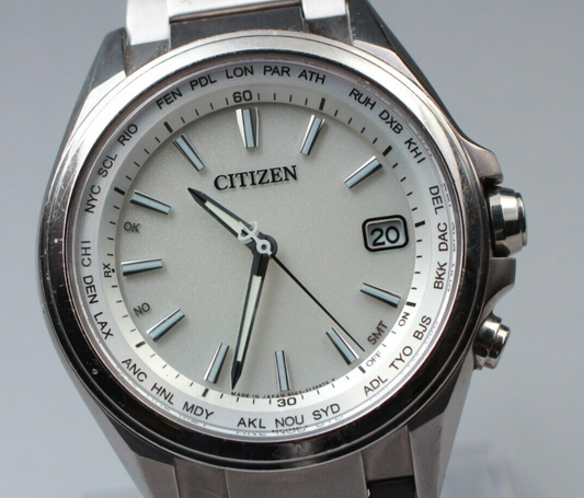 N MINT CITIZEN CB1070-56A H149-S096073 Automatic White dial Wristwatch JAPAN