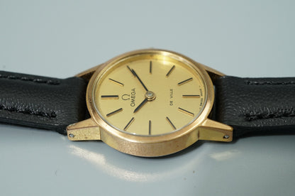 *N MINT* Vintage 1970s OMEGA De Ville Cal.625 Hand Wind Gold 20mm Women Watch