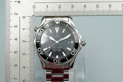 N MINT 1998 OMEGA Seamaster 300m  Cal.1538 Ref.196.1641 Qz Black 36mm Mens Watch