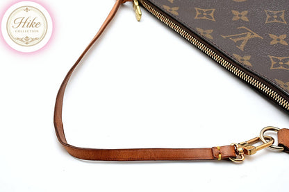 Louis Vuitton Pochette Accessoires Monogram Handbag M40712 Auth Condition A #64