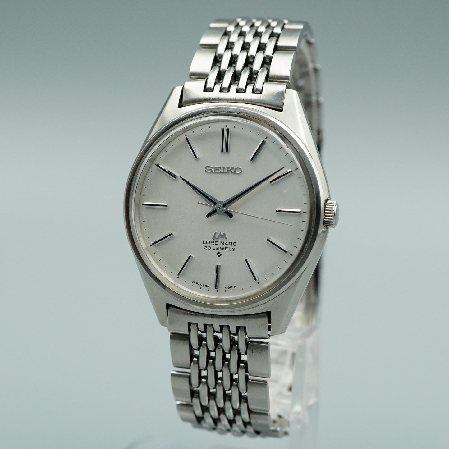 *N MINT* Vintage SEIKO LORD MATIC 5601-9000 Automatic Silver 36 mm Mens Watch