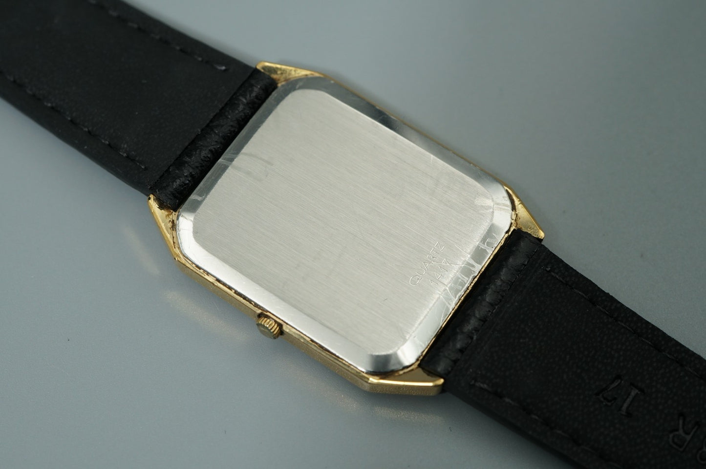 *Exc+4* Vintage 1982 OMEGA De Ville Cal.1417 Qz Gold Octagon 25mm Women Watch