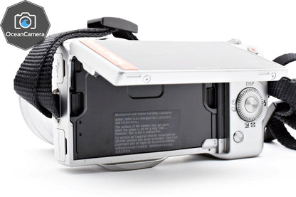 SONY NEX-5 Silver Mirrorless Digital Camera 18-55mm Lens Japanese language only