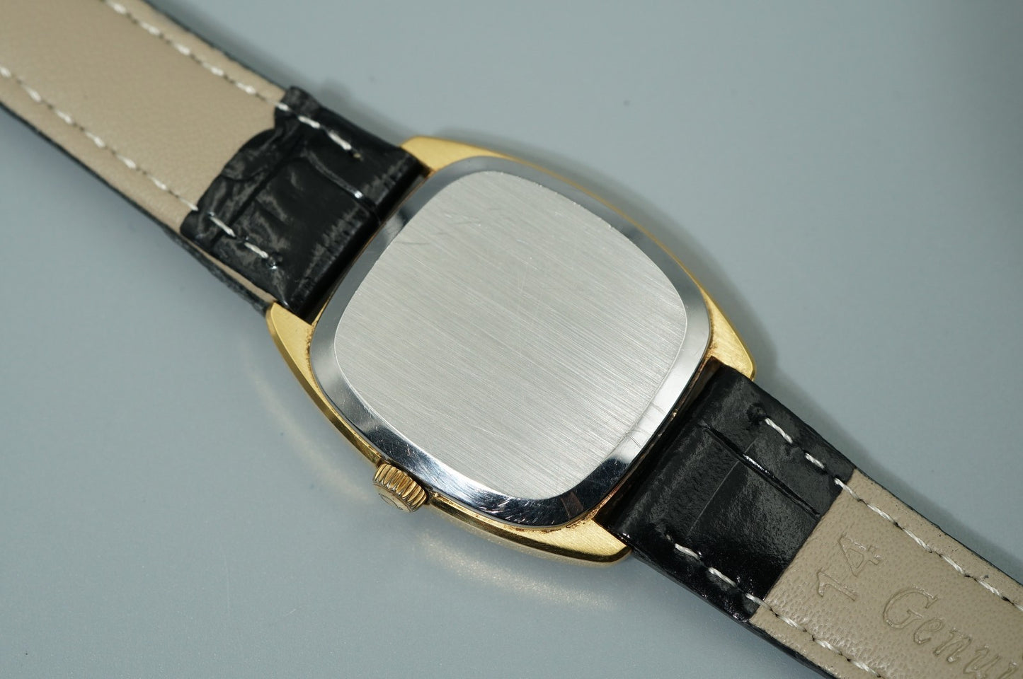 *NEAR MINT* Vintage 1979 OMEGA De Ville Cal.625 Hand Wind Gold 25mm Women Watch