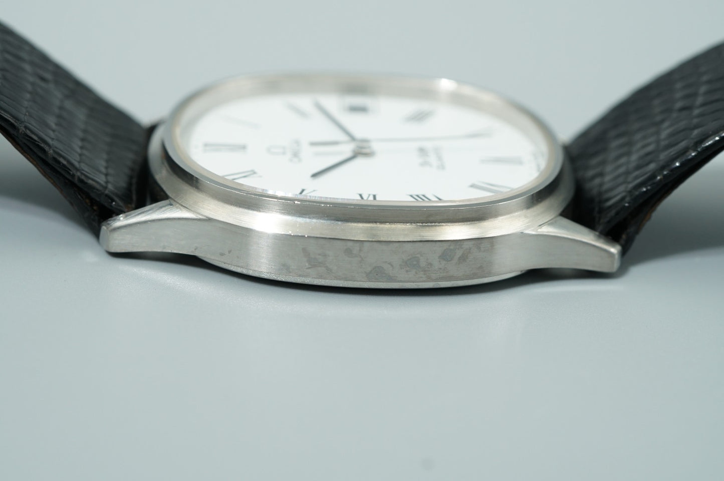 *NEAR MINT* Vintage 1979 OMEGA De Ville Cal.1332 Qz White Roman 31mm Mens Watch