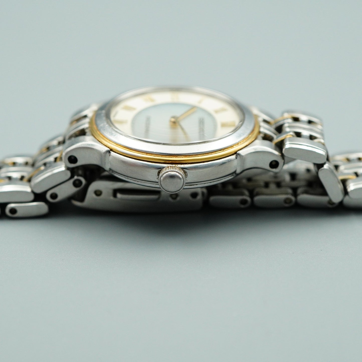 *NEAR MINT* SEIKO Exceline V110-0AA0 Quartz White Round 24mm Women,Ladies Watch