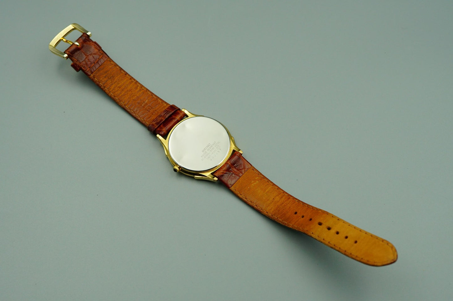 *Exc+5* Vintage 1996 SEIKO small seconds 7N07-9000 Qz Gold Round 35mm Mens Watch