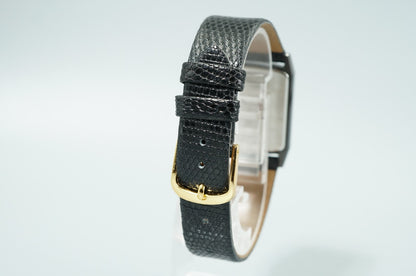 *MINT* Vintage 1977 SEIKO Dolce 9521-5200 Qz Black Rectangle 26mm Women Watch