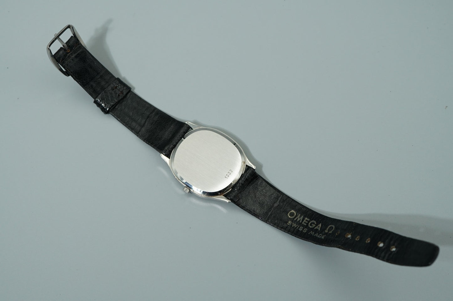 *NEAR MINT* Vintage 1979 OMEGA De Ville Cal.1332 Qz White Roman 31mm Mens Watch