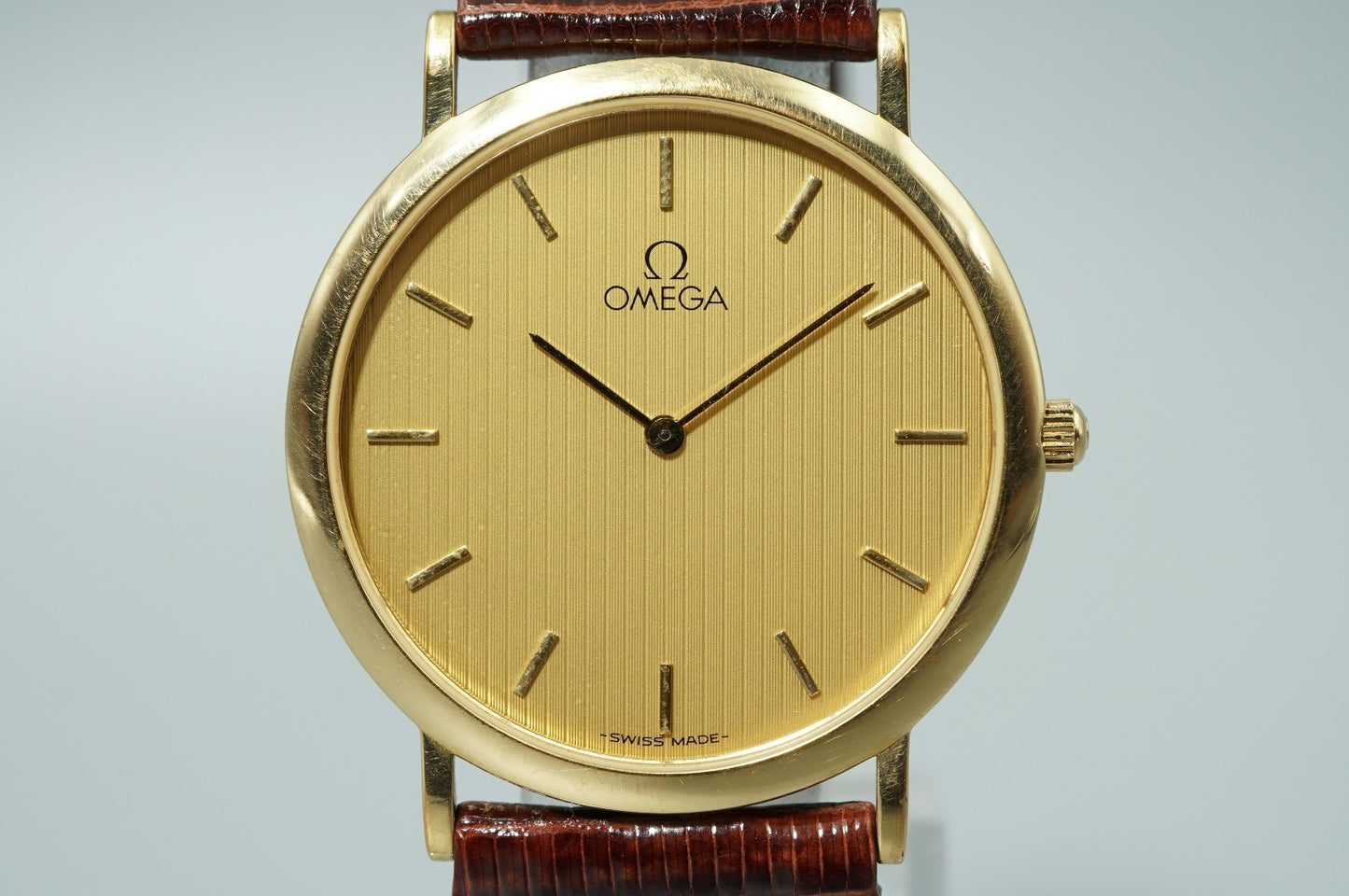NEAR MINT Vintage 1986 OMEGA De Ville Cal.1378 Quartz Gold Dial 32mm Women Watch