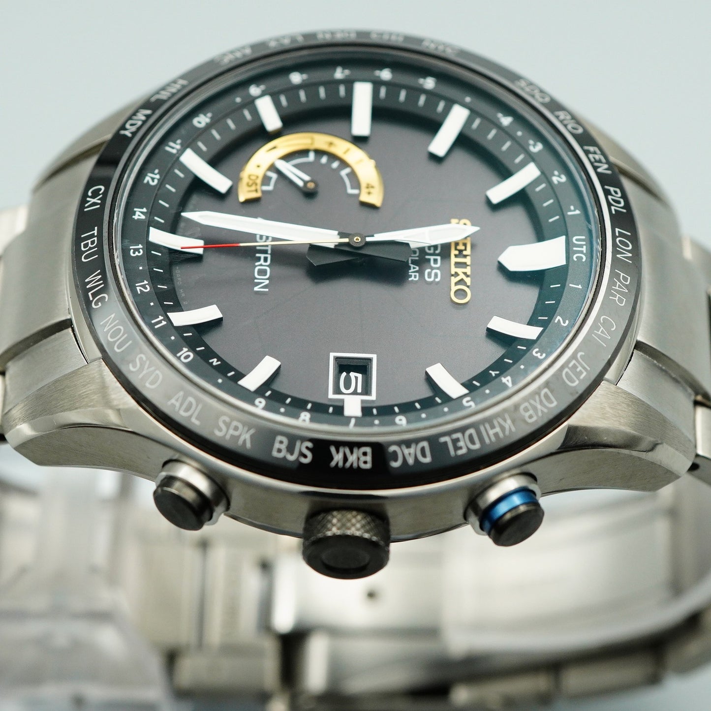 Box & Papar Vintage SEIKO ASTRON 8X22-0AJ0ｰ2 Solar Black Dial 45mm Mens Watch