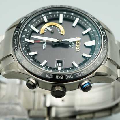 Box & Papar Vintage SEIKO ASTRON 8X22-0AJ0ｰ2 Solar Black Dial 45mm Mens Watch