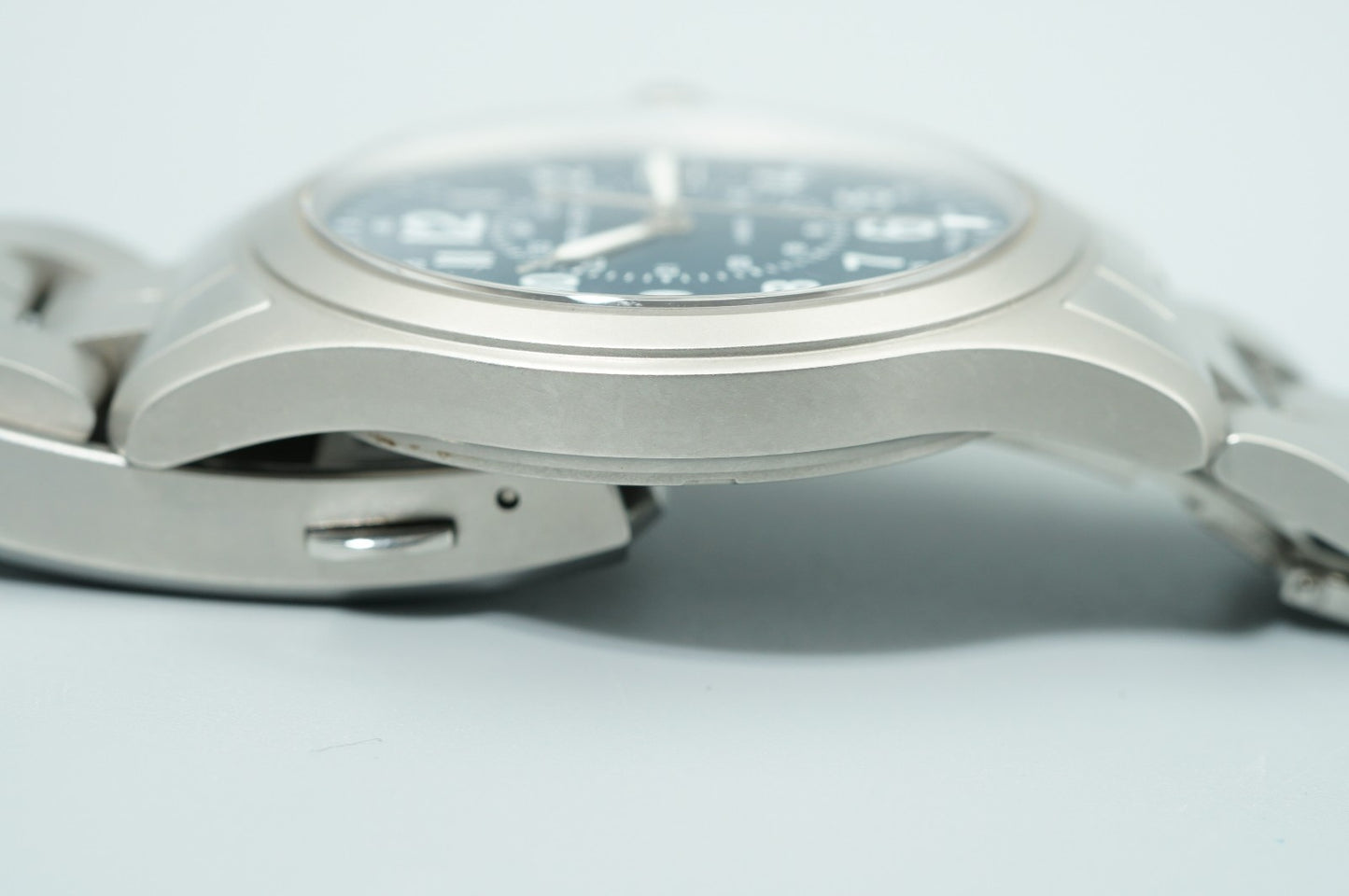*N MINT* HAMILTON Khaki H682010 Quartz Navy Dial Blue 38mm Date Mens Watch