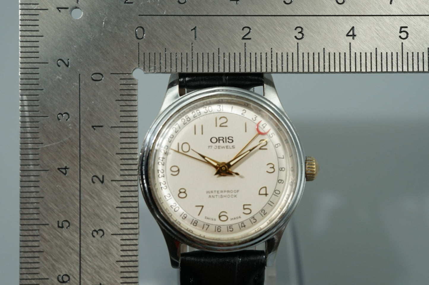 *Exc+4* Vintage 1989 ORIS Pointer Date 302-7285B Hand Wind White 31mm Mens Watch