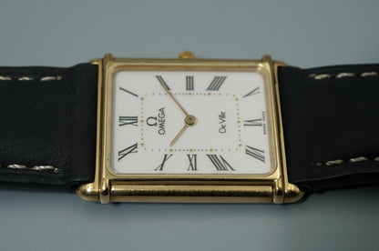 N MINT Vintage 1977 OMEGA De Ville Cal.1450 Qz White Rectangle 24mm Women Watch