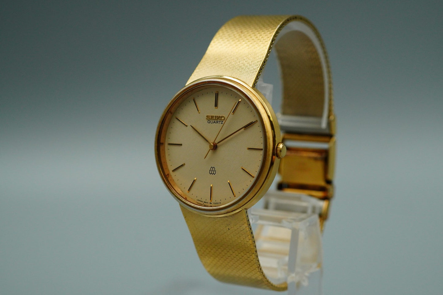 *NEAR MINT* Vintage SEIKO Dolce 9641-7000 Quartz Cream Dial 32 mm Women Watch