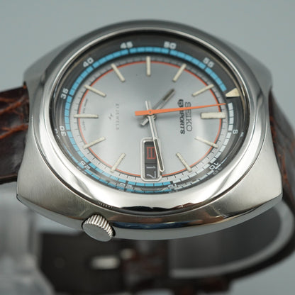 *MINT* Vintage SEIKO 5 SPORTS 7019-6040 Quartz Silver Dial 41mm Mens Watch