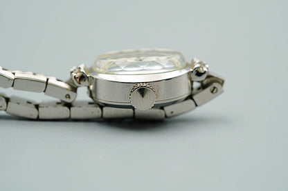 N MINT Vintage 1970s SEIKO 11-7240 Hand Winding Silver Oval 15 mm Women Watch