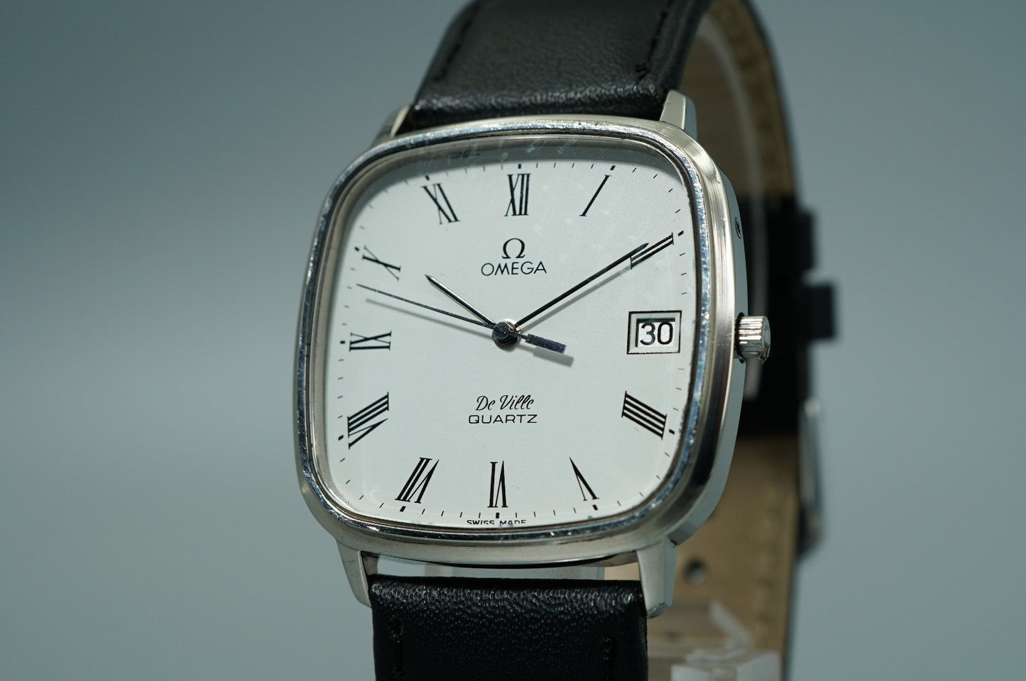 *NEAR MINT* Vintage 1974 OMEGA De Ville Cal.1332 Qz White Square 33mm Mens Watch