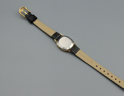 *Exc+4* Vintage OMEGA De Ville Cal.1350 Quartz Gold Dial Oval Women Watch JAPAN