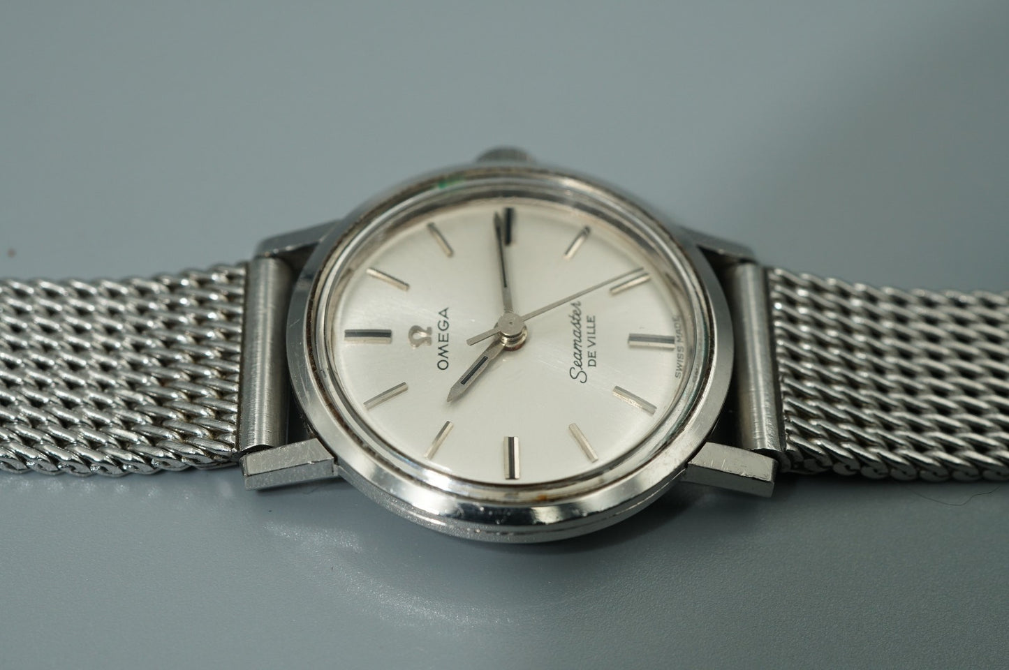*Working for Parts* Vintage OMEGA Seamaster De Ville Hand Wind 22mm Women Watch