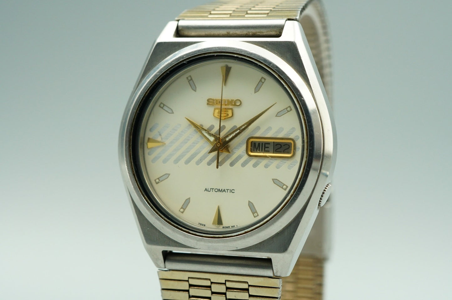 *Exc+5* Vintage 1982 SEIKO 5 7009-876A AT White Dial Round 38mm Mens Watch