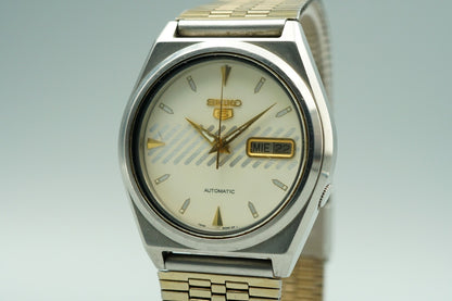 *Exc+5* Vintage 1982 SEIKO 5 7009-876A AT White Dial Round 38mm Mens Watch
