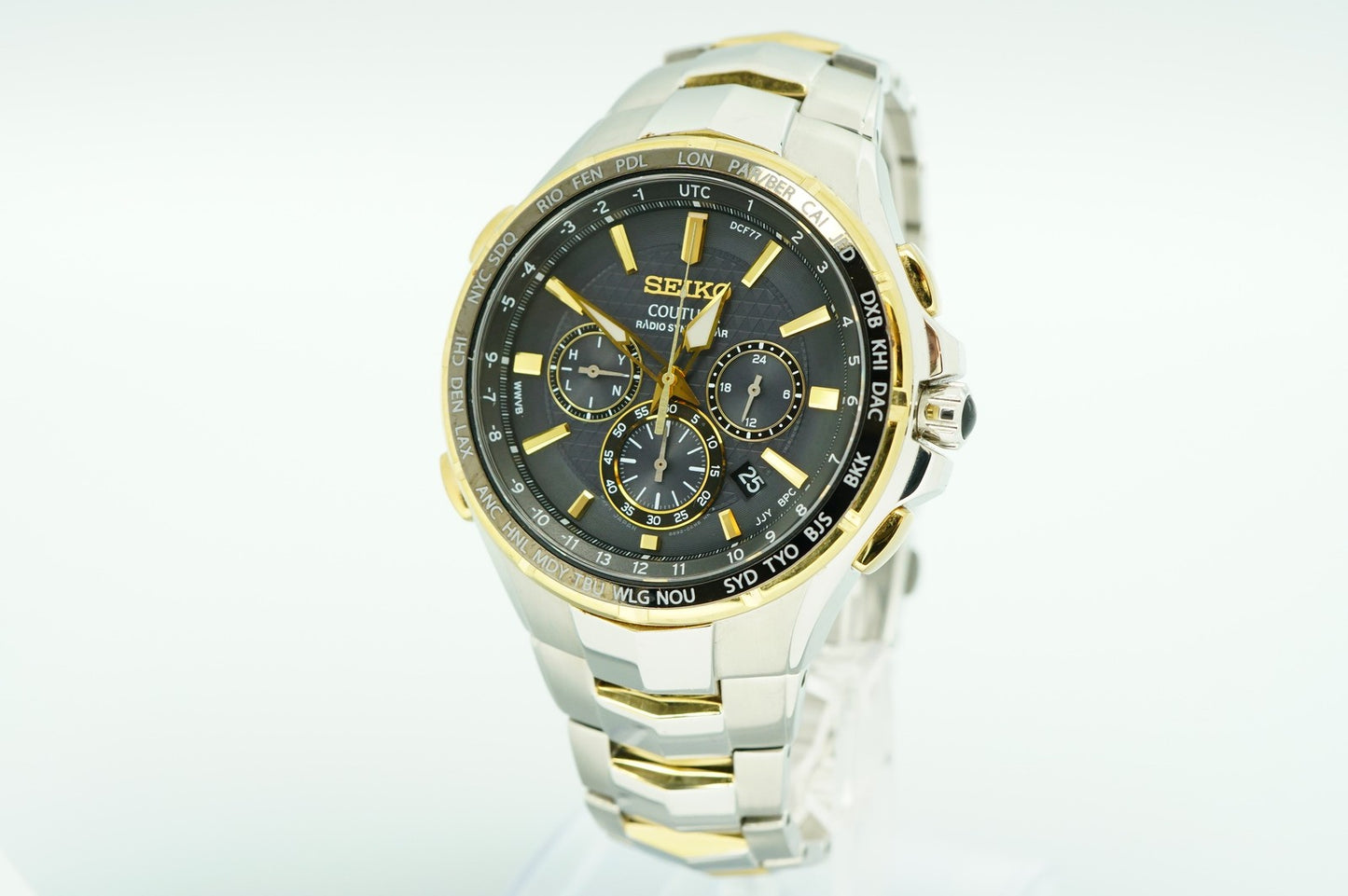 *NEAR MINT* SEIKO Coutura 8B92-0AL0 Solar Black Dial Round 44mm Mens Watch