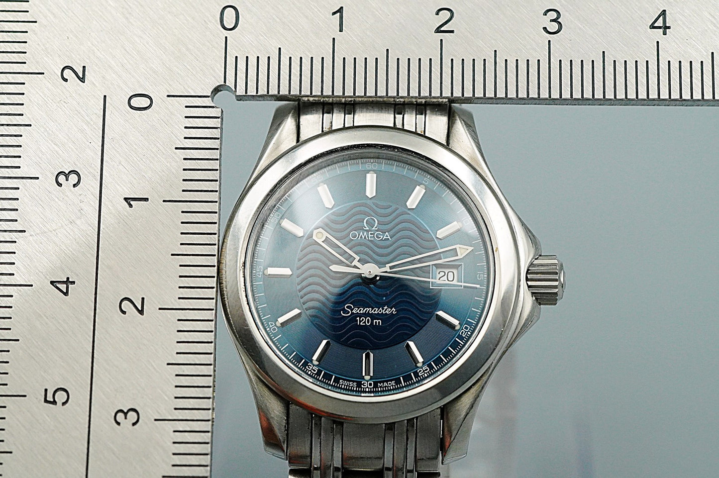 *N MINT* Vintage OMEGA Seamaster 2571.81 Cal.1424 Qz Blue 28mm Women Watch