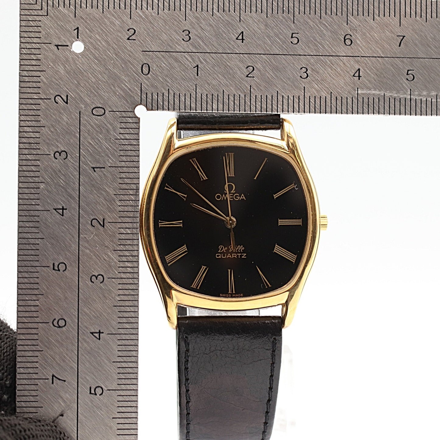 *N MINT* Vintage 1980 OMEGA De Ville Cal.1332 Qz Black Hexagon 33mm Mens Watch