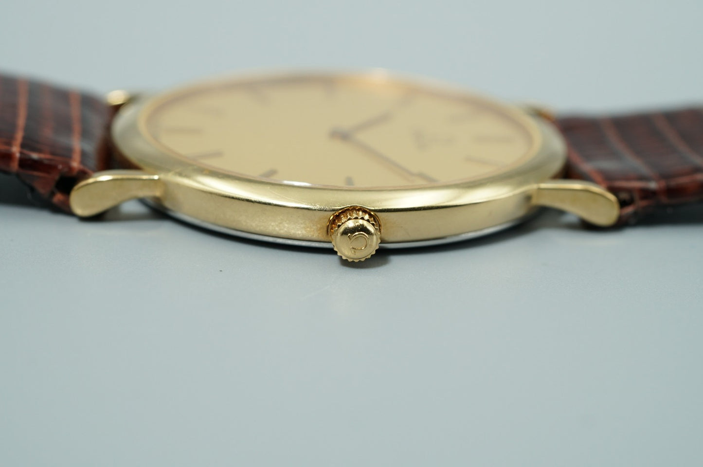 NEAR MINT Vintage 1986 OMEGA De Ville Cal.1378 Quartz Gold Dial 32mm Women Watch