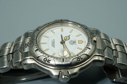 N MINT Vintage 1990s TAG HEUER Professional  WH1211 Qz White 34mm Mens Watch