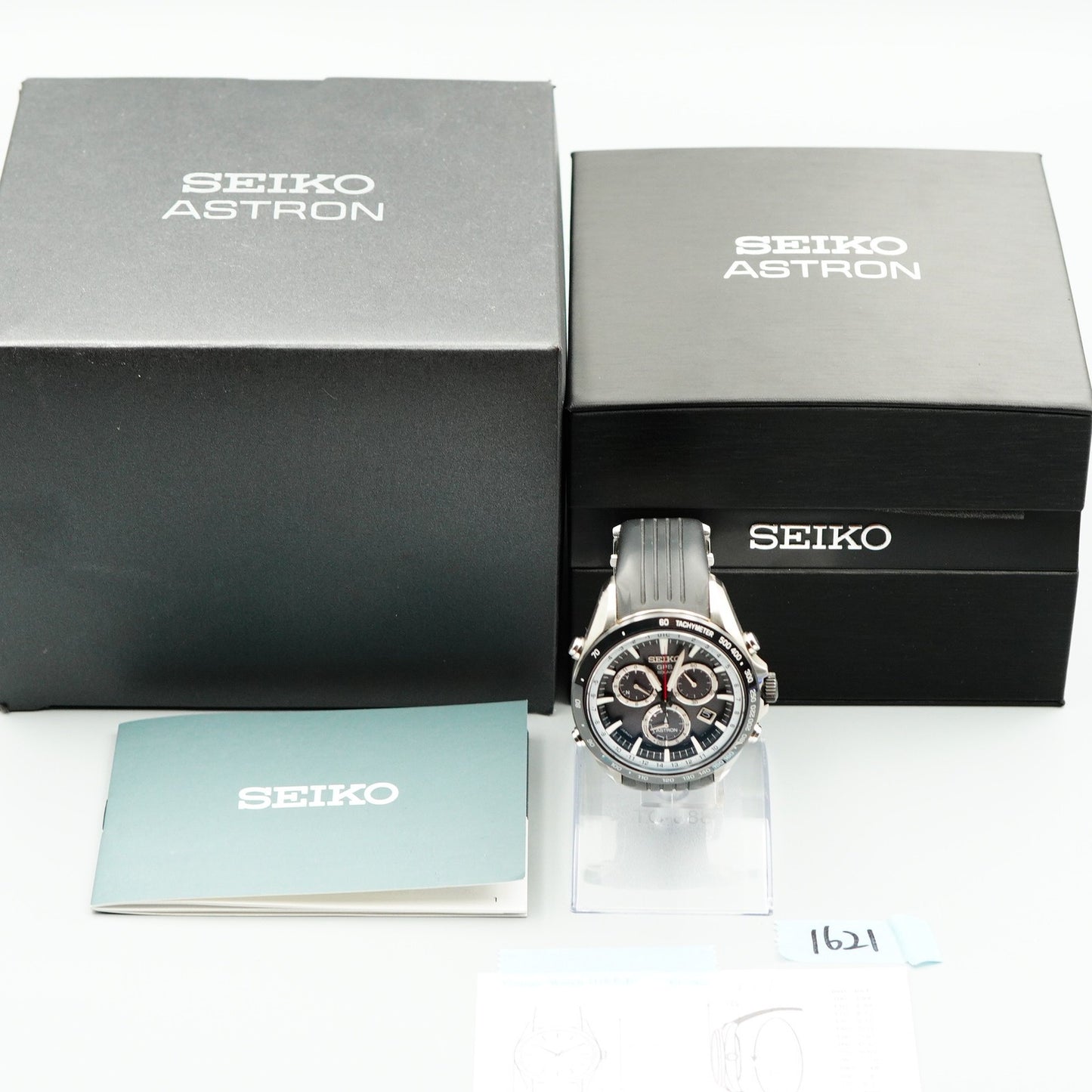 *Exc+5 in Box* SEIKO ASTRON  8X82-0AC0 Solar Black Dial Round 45 mm Mens Watch