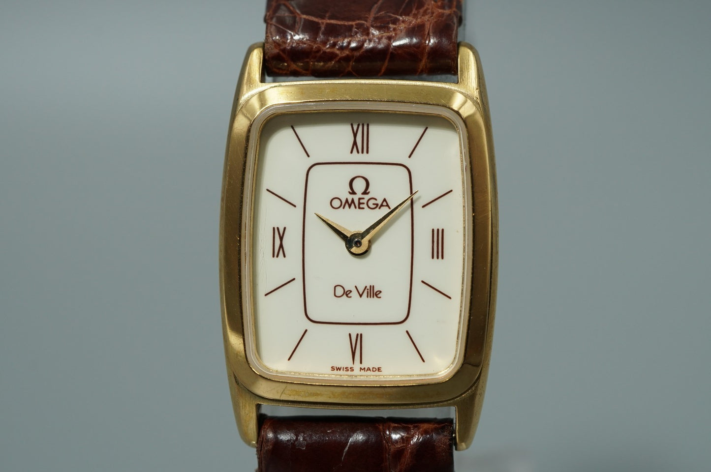 *NEAR MINT* OMEGA De Ville Cal.1387 Qz White Dial Rectangle 19mm Women Watch