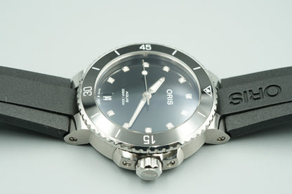 ORIS Aquis Date Diamonds 01 733 7731 4194 Automatic Black 37mm Women Watch