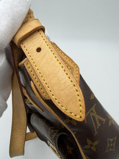 Louis Vuitton Hudson GM Monogram Shoulder Bag M40045 Authentic Condition *AB*
