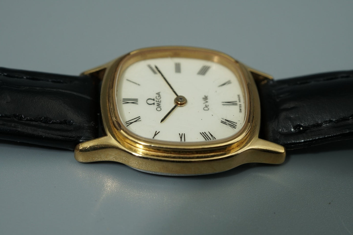 *Exc+4* Vintage OMEGA De Ville Cal.1387 Qz White Square 21mm Women,Ladies Watch