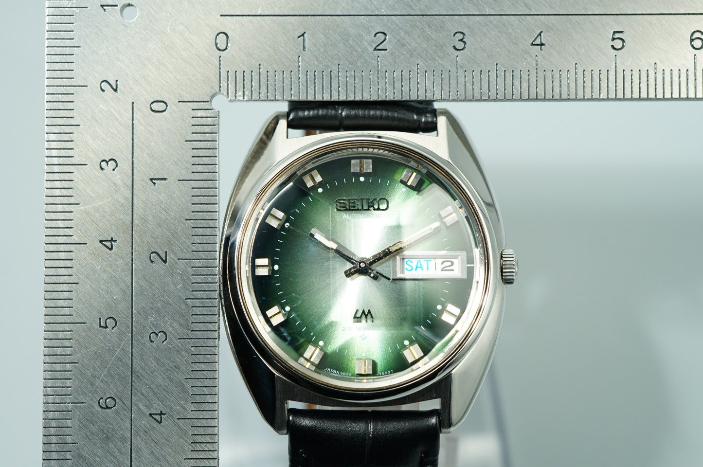 Serviced Vintage SEIKO Lord Matic 5606-7230 Automatic Green Dial 35mm Mens Watch